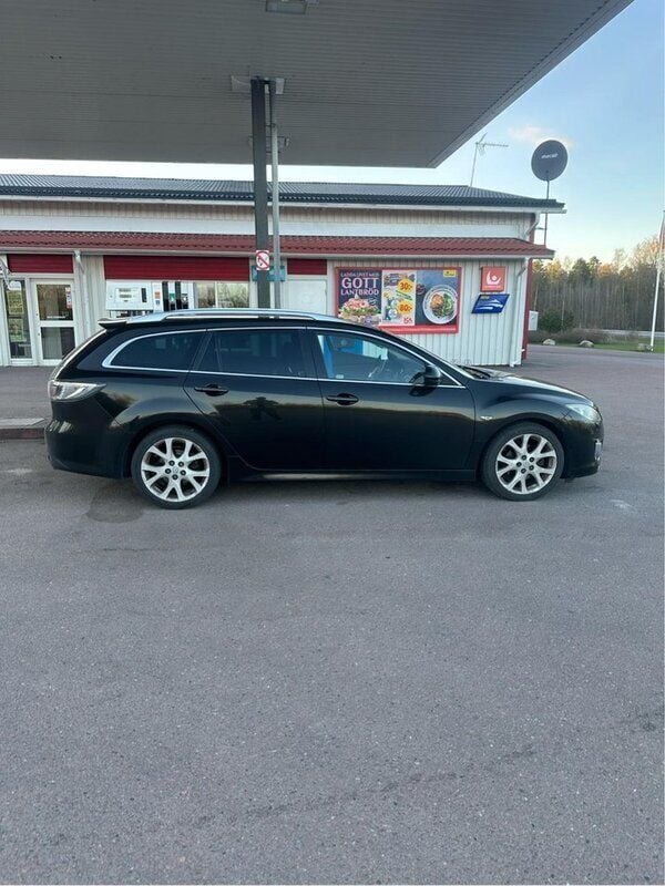 Svart Begagnad 2008 Mazda 6 Kombi | 48 000 kr (Bra pris) - Bild 1/4