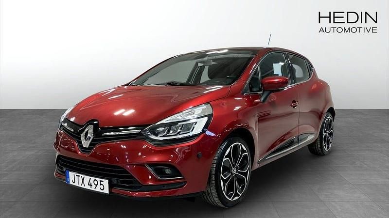 Röd Begagnad 2018 Renault Clio IV Halvkombi | 89 900 kr (Marknadspris) - Bild 1/4