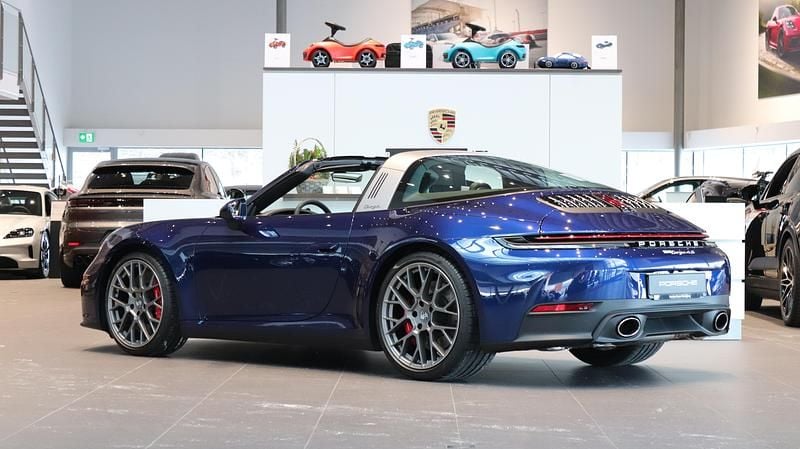 Ny Porsche 911 Targa 4S 2026 Flerfärgad Cab