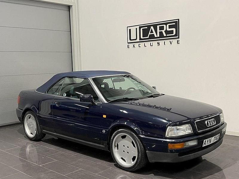 Mörkblå Begagnad 1992 Audi Cabriolet Cab | 94 500 kr - Bild 1/4