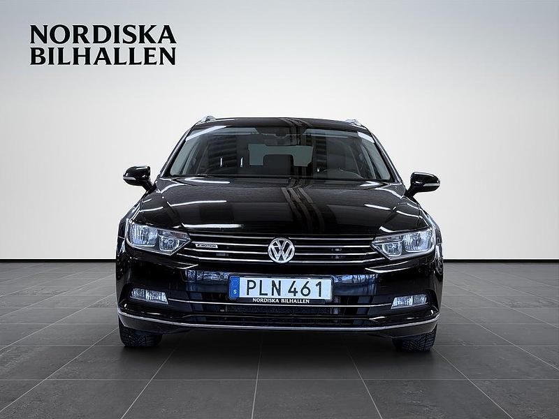 Begagnad VW Passat GT 190 HK (139 kW) 2017 Svart Kombi