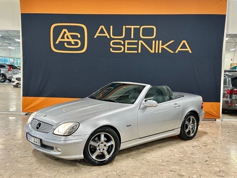 Silver Begagnad 2004 Mercedes SLK200 Edition Cab | 79 900 kr - Bild 1/4