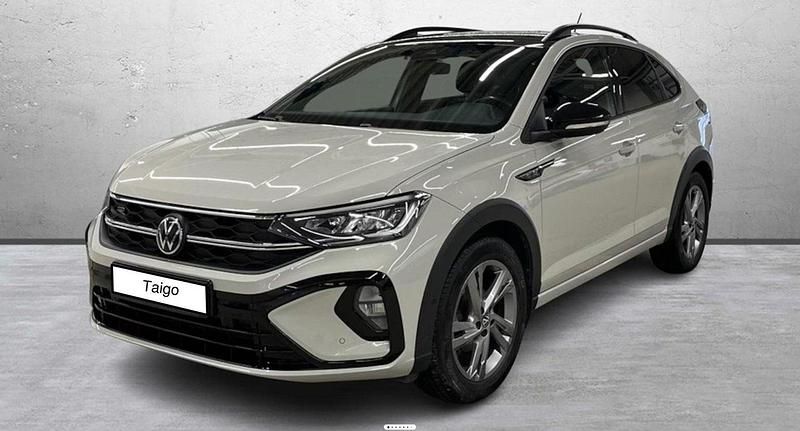 Grå Begagnad 2022 VW Taigo R-line SUV | 218 900 kr (Marknadspris) - Bild 1/4
