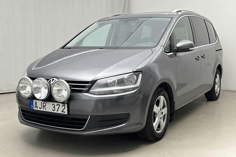 Grå Begagnad 2012 VW Sharan Minibuss | 75 000 kr (Bra pris) - Bild 1/4