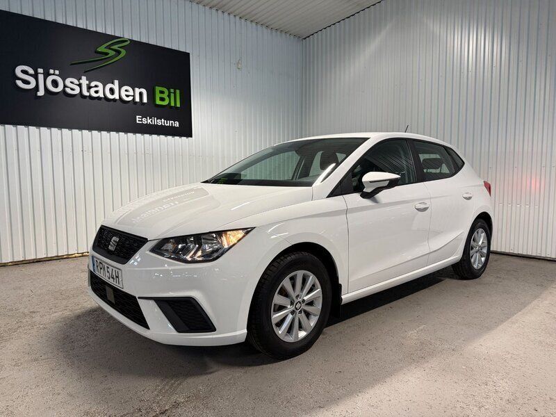 Vit Begagnad 2020 Seat Ibiza Style Halvkombi | 149 900 kr (Marknadspris) - Bild 1/3