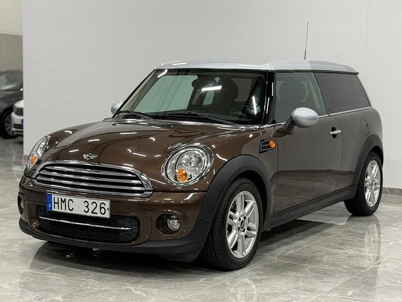 Begagnad Mini Cooper D Clubman 112 HK (82 kW) 2010 Brun Kombi