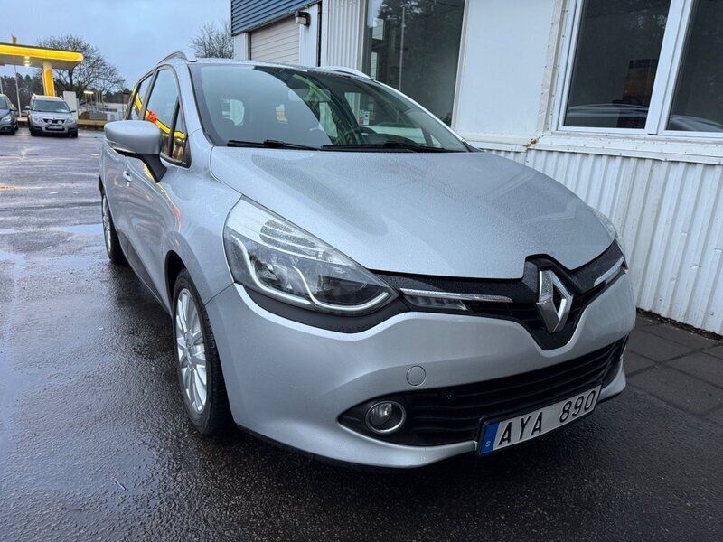 Silver Begagnad 2014 Renault Clio GrandTour Kombi | 79 900 kr (Lite dyr) - Bild 1/4