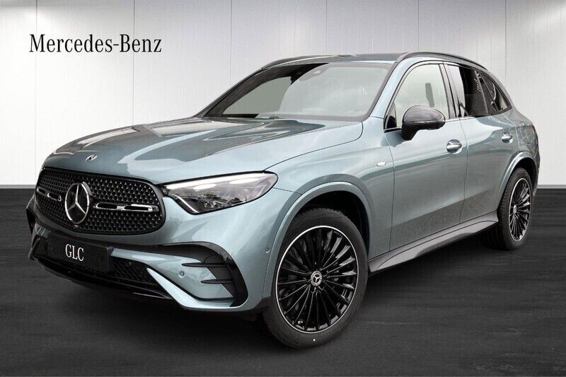 Ny 2025 Mercedes GLC300e AMG SUV | 872 000 kr (Dyr) - Bild 1/4