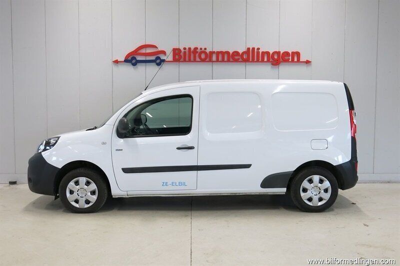 Vit svart Begagnad 2018 Renault Kangoo Minibuss | 84 900 kr (Bra pris) - Bild 1/4