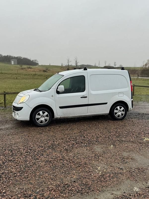 Begagnad 2012 Renault Kangoo Van | 35 700 kr (Marknadspris) - Bild 1/4