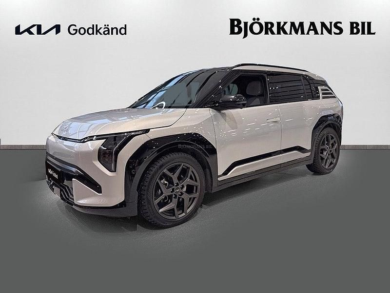 Grå Begagnad 2024 Kia EV3 GT-Line SUV | 509 000 kr (Marknadspris) - Bild 1/4