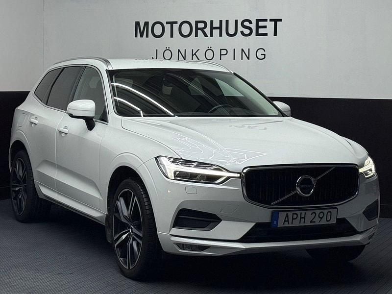 Vit Begagnad 2019 Volvo XC60 Momentum SUV | 294 800 kr (Bra pris) - Bild 1/4