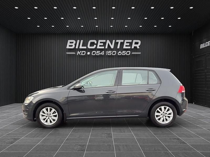 Begagnad VW Golf VII 110 HK (80 kW) 2015 Mörkgrå (grå) Halvkombi