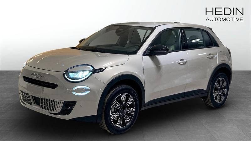 Grå Ny 2025 Fiat 600 | 352 800 kr - Bild 1/4