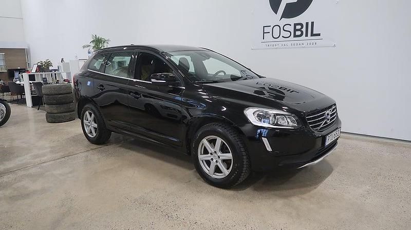 Svart Begagnad 2014 Volvo XC60 Momentum SUV | 139 900 kr (Marknadspris) - Bild 1/3