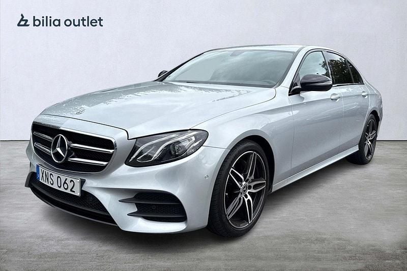 Silver Begagnad 2017 Mercedes E220 AMG line Sedan | 314 900 kr (Marknadspris) - Bild 1/4