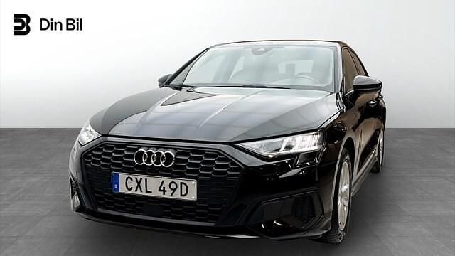 Svart Begagnad 2023 Audi A3 Proline Sedan | 229 000 kr (Bra pris) - Bild 1/4