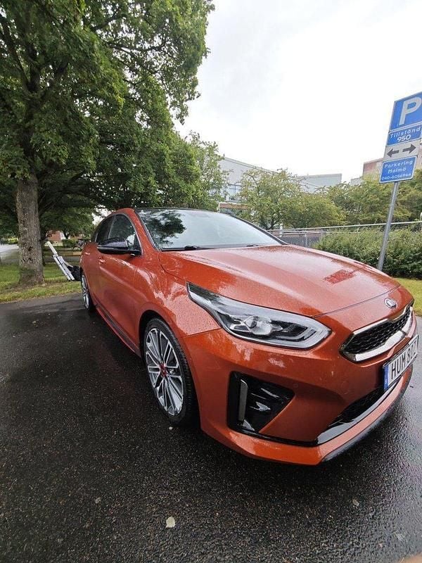 Begagnad 2020 Kia ProCeed GT Halvkombi | 240 000 kr (Marknadspris) - Bild 1/4