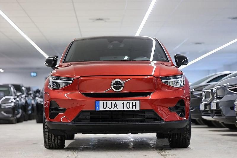 Begagnad Volvo C40 Single Motor 169 kW (231 HK) 2022 Röd SUV