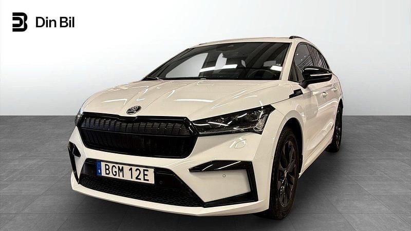 Vit Begagnad 2022 Skoda Enyaq iV SportLine SUV | 424 900 kr (Lite dyr) - Bild 1/4