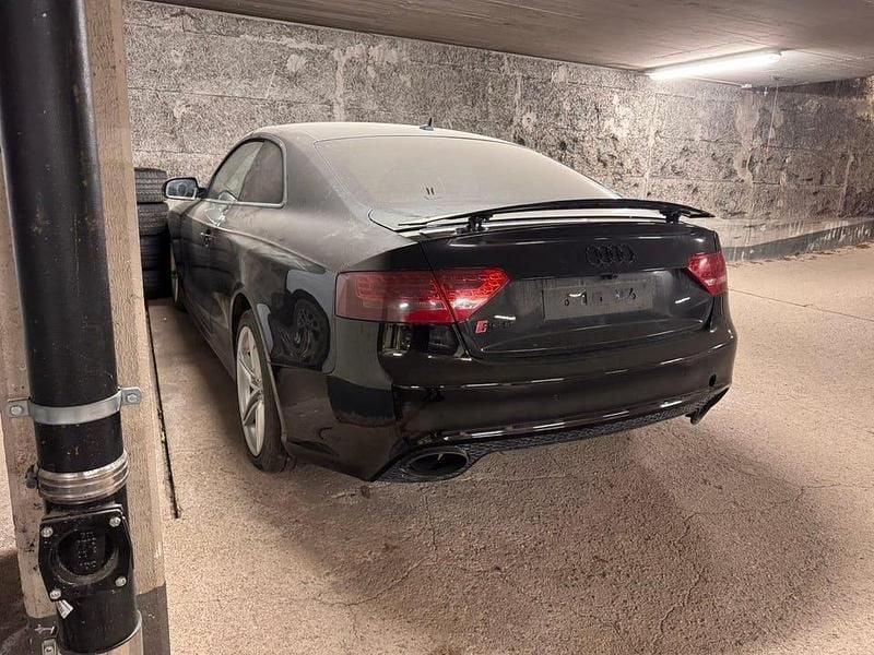 Begagnad Audi RS5 450 HK (330 kW) 2011 Sportkupé