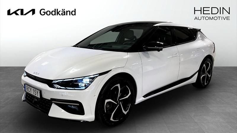 Vit (white) Begagnad 2022 Kia EV6 2 SUV | 499 900 kr (Marknadspris) - Bild 1/4