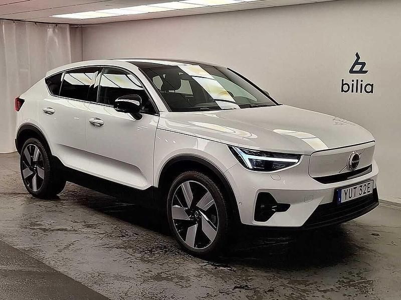 Vit Begagnad 2023 Volvo EC40 Ultimate SUV | 459 900 kr (Dyr) - Bild 1/4
