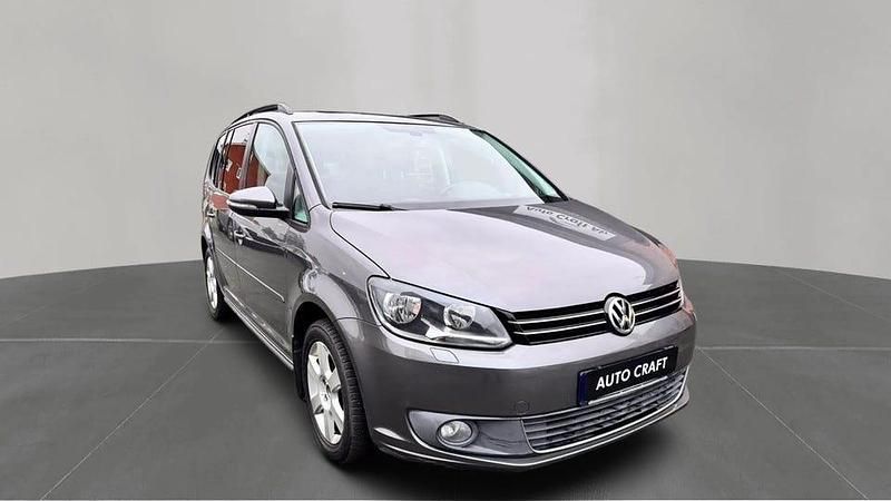 Begagnad VW Touran 140 HK (102 kW) 2013 Mörkgrå Minibuss