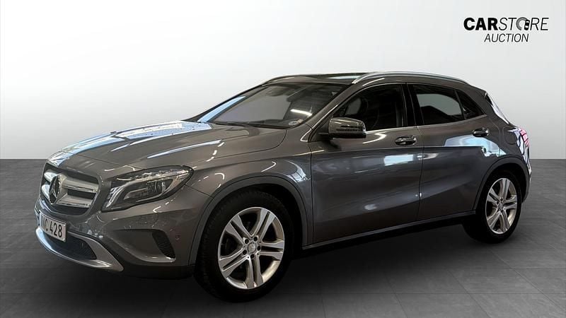 Begagnad 2015 Mercedes 220 Kombi | 169 900 kr (Marknadspris) - Bild 1/4