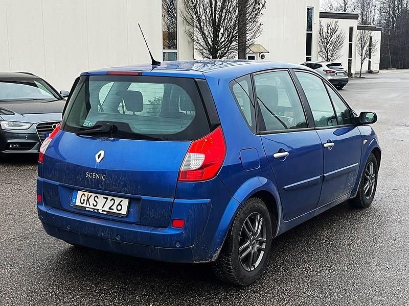 Begagnad Renault Scénic II 112 HK (82 kW) 2008 Blåmet Minibuss