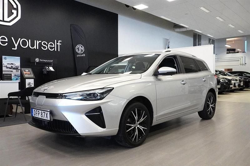 Begagnad MG MG5 EV Long Range 114 kW (156 HK) 2023 Grå Kombi