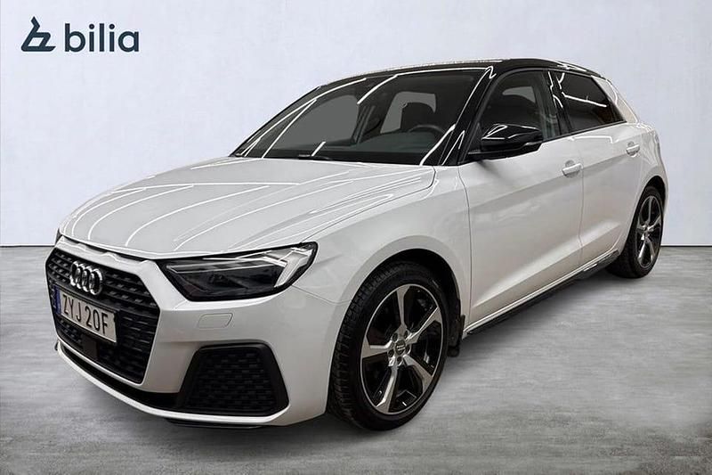 Vit Begagnad 2019 Audi A1 Sportback Proline Halvkombi | 174 900 kr (Marknadspris) - Bild 1/4