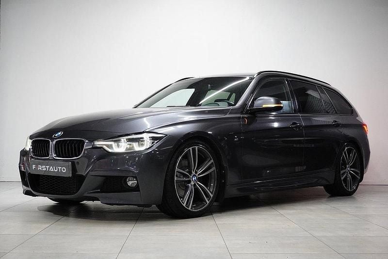 Grå Begagnad 2016 BMW 320 M Sport Kombi | 189 900 kr (Marknadspris) - Bild 1/4