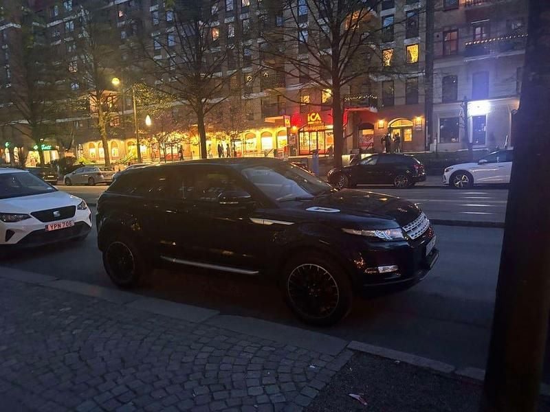 Begagnad 2012 Land Rover Range Rover evoque Sportkupé | 159 900 kr (Bra pris) - Bild 1/4