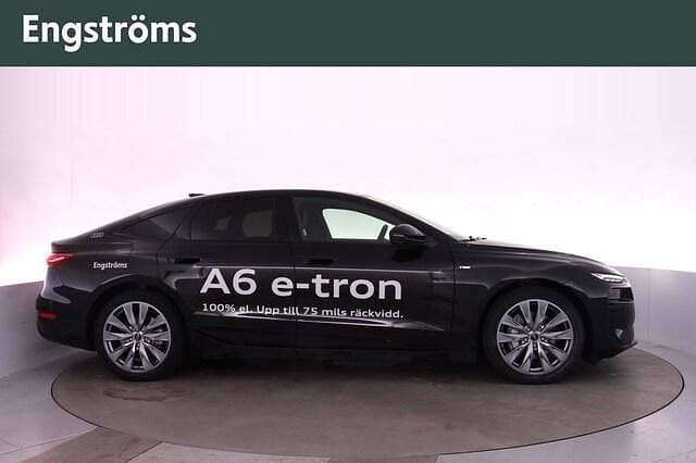 Begagnad Audi e-tron Sportback S-Line 314 kW (428 HK) 2025 Mytsvart metallic SUV