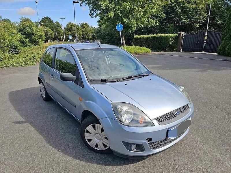 Begagnad 2006 Ford Fiesta Halvkombi | 22 000 kr (Marknadspris) - Bild 1/4