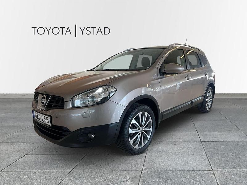 Ljusbrun (brun) Begagnad 2010 Nissan Qashqai +2 SUV | 74 000 kr (Marknadspris) - Bild 1/4