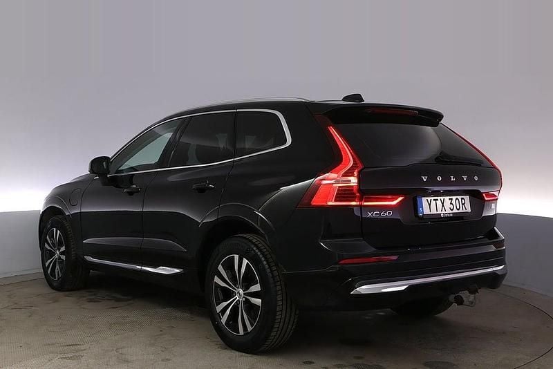 Begagnad Volvo XC60 Inscription 341 HK (250 kW) 2021 Svart SUV