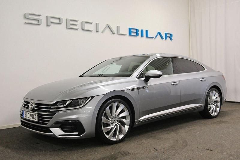 Silver Begagnad 2018 VW Arteon GT Halvkombi | 269 000 kr (Marknadspris) - Bild 1/4