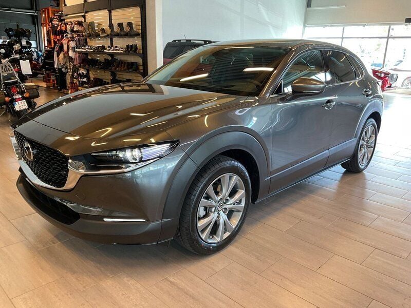 Grå Ny 2024 Mazda CX-30 Exclusive-Line SUV | 358 000 kr (Marknadspris) - Bild 1/4