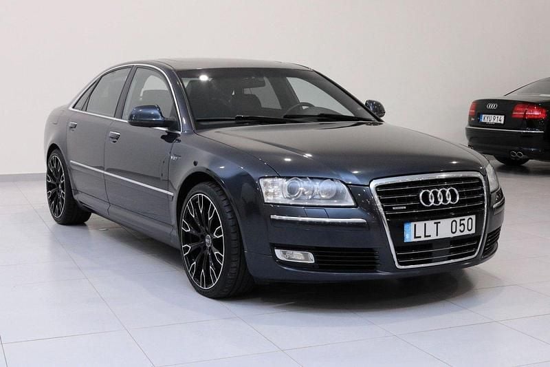 Grå Begagnad 2008 Audi A8 Sedan | 129 900 kr - Bild 1/4