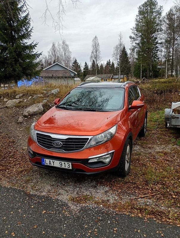 Orange Begagnad 2011 Kia Sportage EX SUV | 70 000 kr (Marknadspris) - Bild 1/4