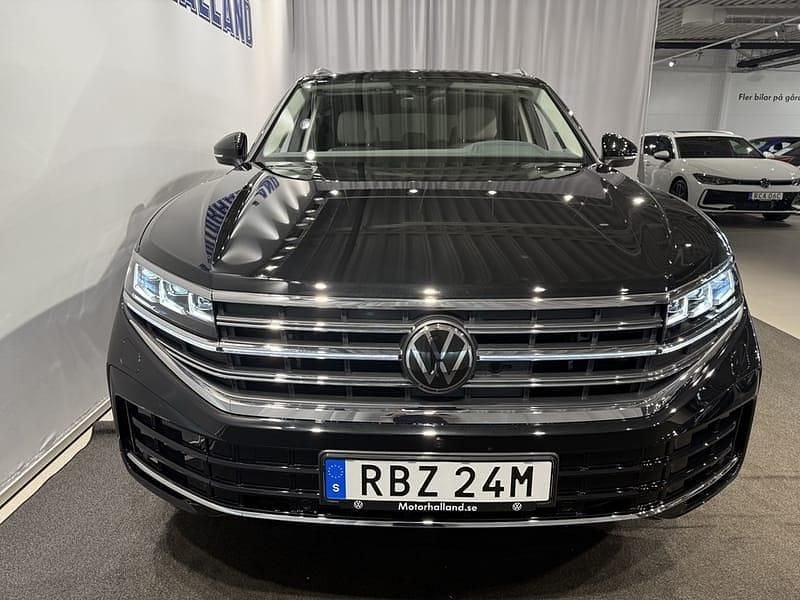 Ny VW Touareg Elegance 286 HK (210 kW) 2025 Svart SUV