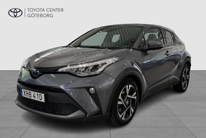 Grå Begagnad 2022 Toyota C-HR Edition SUV | 269 900 kr (Marknadspris) - Bild 1/3