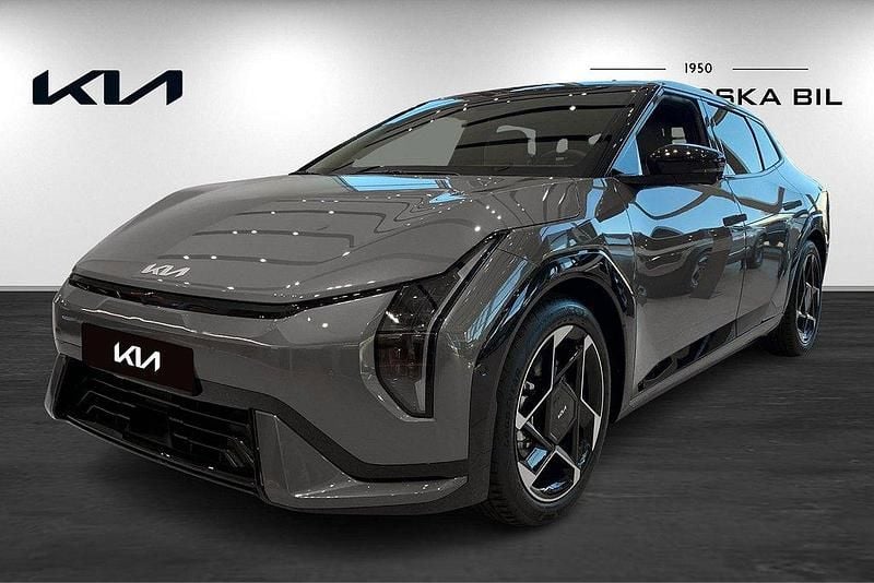 Grå Ny 2026 Kia EV4 GT-Line Halvkombi | 590 650 kr - Bild 1/4