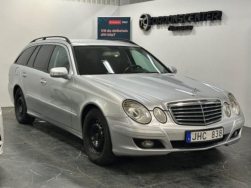 Silver Begagnad 2007 Mercedes E280 Kombi | 49 900 kr (Bra pris) - Bild 1/4