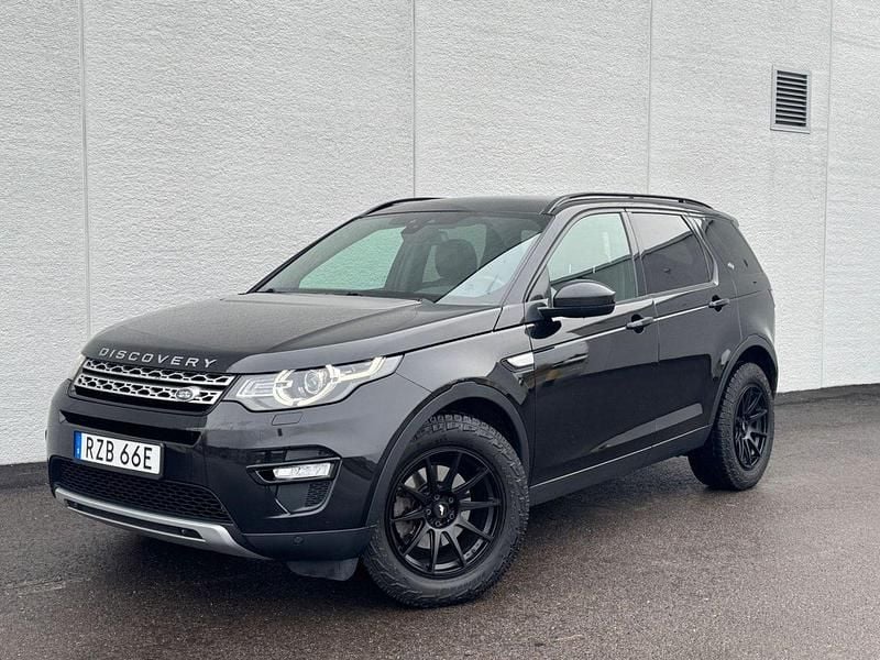 Svart Begagnad 2015 Land Rover Discovery Sport SUV | 139 000 kr (Marknadspris) - Bild 1/4