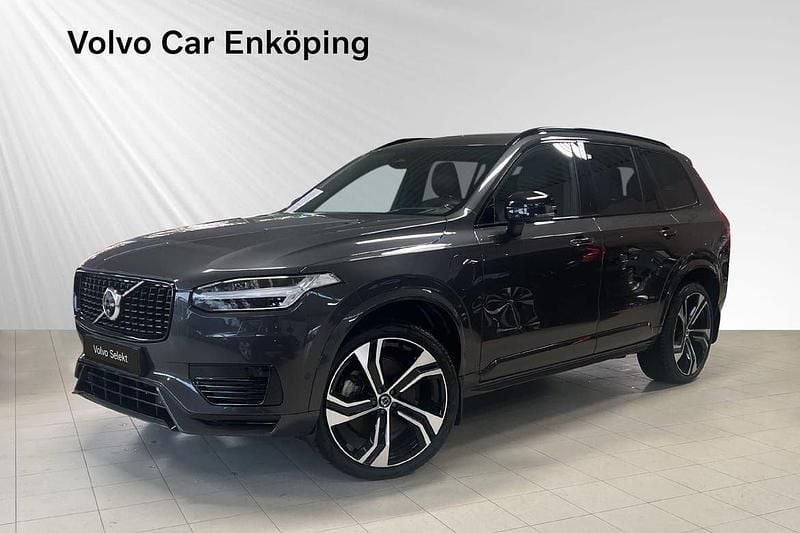 Grå Begagnad 2023 Volvo XC90 Ultimate SUV | 719 900 kr (Bra pris) - Bild 1/3