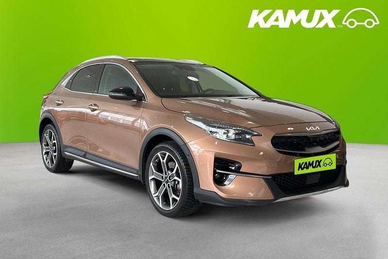 Brun Begagnad 2022 Kia XCeed SUV | 189 900 kr - Bild 1/4