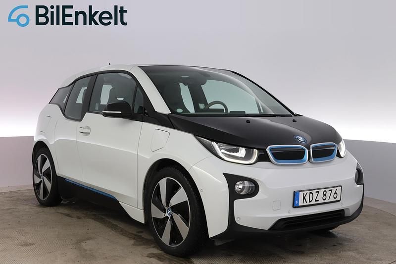 Vit Begagnad 2015 BMW i3 Comfort Edition Halvkombi | 139 900 kr - Bild 1/4